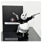 Origineel Van Apple Art - Street Panda Guns Up!!, Antiek en Kunst, Ophalen