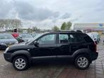 Hyundai Tucson 2.0i Active - 166.300 KM! - Airco - Trekhaak, Auto's, Hyundai, Stof, Gebruikt, Zwart, 4 cilinders