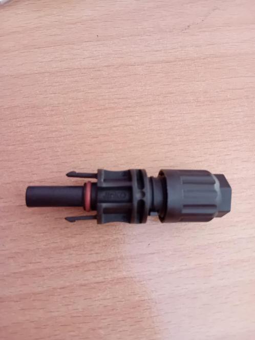 Jinko solar connector male/female 6mm, Doe-het-zelf en Verbouw, Overige Doe-het-zelf en Verbouw, Nieuw, Ophalen