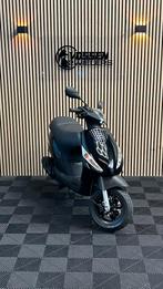 Piaggio Zip 2-Takt | Orgineel | 2015 | 5300KM, Maximaal 45 km/u, Zip, Zo goed als nieuw, Benzine