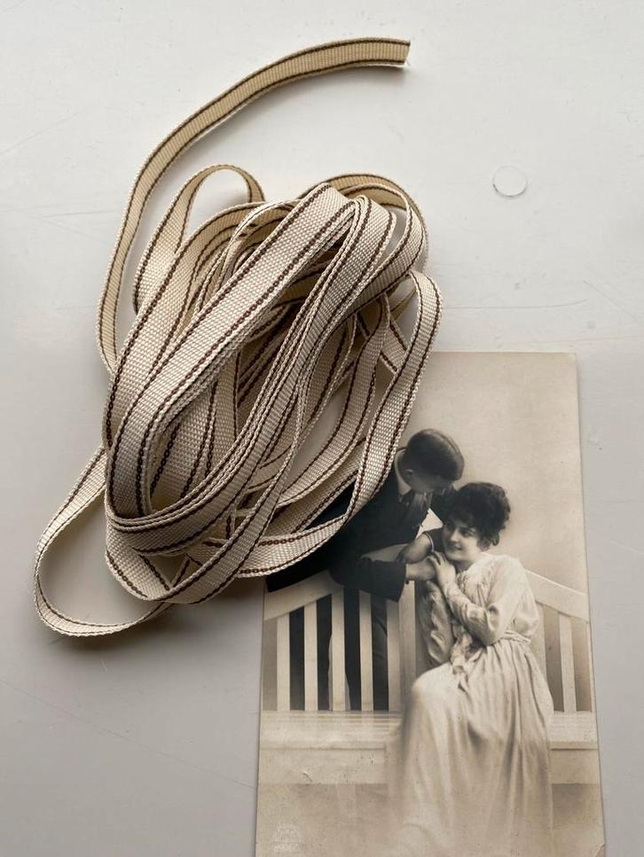 Lint/smal band 490cm, Hobby en Vrije tijd, Scrapbooking, Nieuw, Overige typen, Ophalen of Verzenden