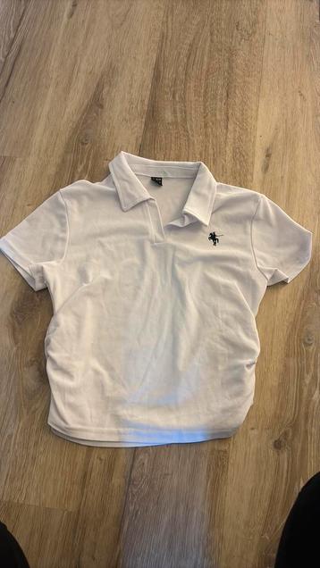 Polo t-shirt beschikbaar voor biedingen