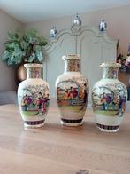 Chinese Vazen Set (3) - Beschadigd, Gebruikt, Overige kleuren, Aardewerk of Porselein, Ophalen of Verzenden