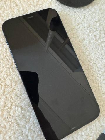 iPhone 12 – 64GB – Zwart – Goede staat beschikbaar voor biedingen