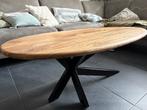 Mooie salontafel, Huis en Inrichting, Tafels | Eettafels, Ophalen of Verzenden, Zo goed als nieuw, Ovaal, Overige houtsoorten