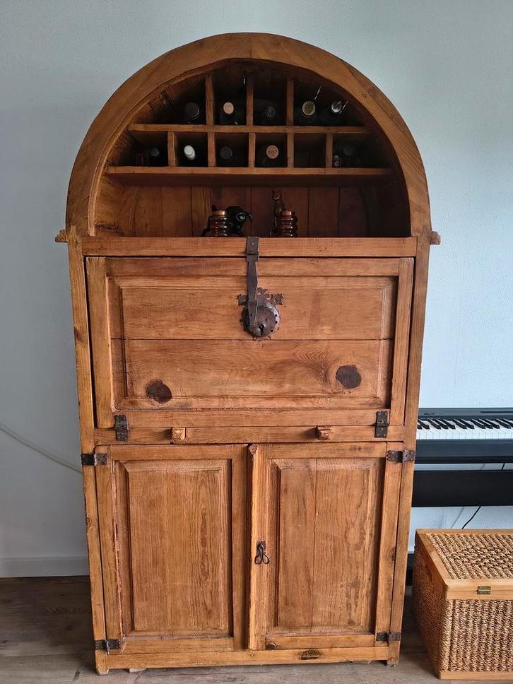 Unieke houten drankkast in Spaans/Mexicaanse stijl, Huis en Inrichting, Kasten | Dressoirs, Zo goed als nieuw, 50 tot 100 cm, 25 tot 50 cm