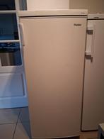 Haier Koelkast - 1.45m hoog, 60x60cm, Witgoed en Apparatuur, Ophalen, 200 liter of meer, 60 cm of meer, 140 tot 160 cm