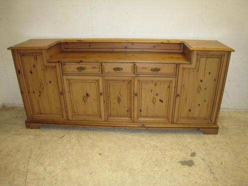 Mooi houten dressoir met 4 deurtjes en 4 lades, Huis en Inrichting, Kasten | Dressoirs, Gebruikt