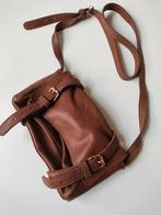 COS leren schoudertas, Overige merken, Bruin, Ophalen of Verzenden, Zo goed als nieuw