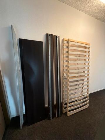 Bedframe - gratis af te halen - afbeelding 1