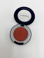 MAC oogschaduw devoted to chili, Sieraden, Tassen en Uiterlijk, Uiterlijk | Cosmetica en Make-up, Ogen, Bruin, Ophalen of Verzenden
