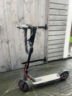 Elektrische step met slot, Fietsen en Brommers, Ophalen of Verzenden, Zo goed als nieuw, Elektrische step (E-scooter)