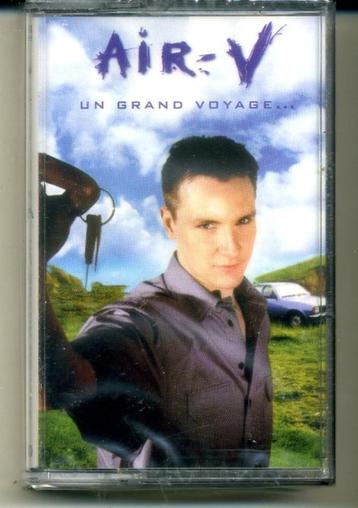 Air-V – Un Grand Voyage... 12 nrs cassette 1999 NIEUW SEALD beschikbaar voor biedingen