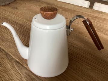 Hario Bona coffee  “ pour over” ketel beschikbaar voor biedingen