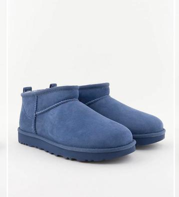 NIEUW UGG mini classic laarzen maat 38 beschikbaar voor biedingen