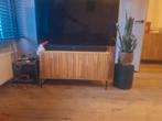 Woood gravure tv-kast, Huis en Inrichting, Kasten | Buffetkasten, Ophalen, Eikenhout, Zo goed als nieuw, Minder dan 100 cm