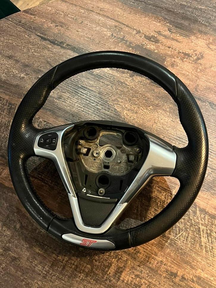 Origineel Stuurwiel Ford Fiesta MK7 ST180 2015 | Vol Leer, Auto-onderdelen, Besturing, Ford, Gebruikt, Ophalen of Verzenden