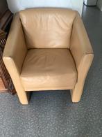 Mooie comfortabele leren fauteuil lichtgeel, Huis en Inrichting, Fauteuils, Minder dan 50 cm, Gebruikt, Minder dan 75 cm, Leer