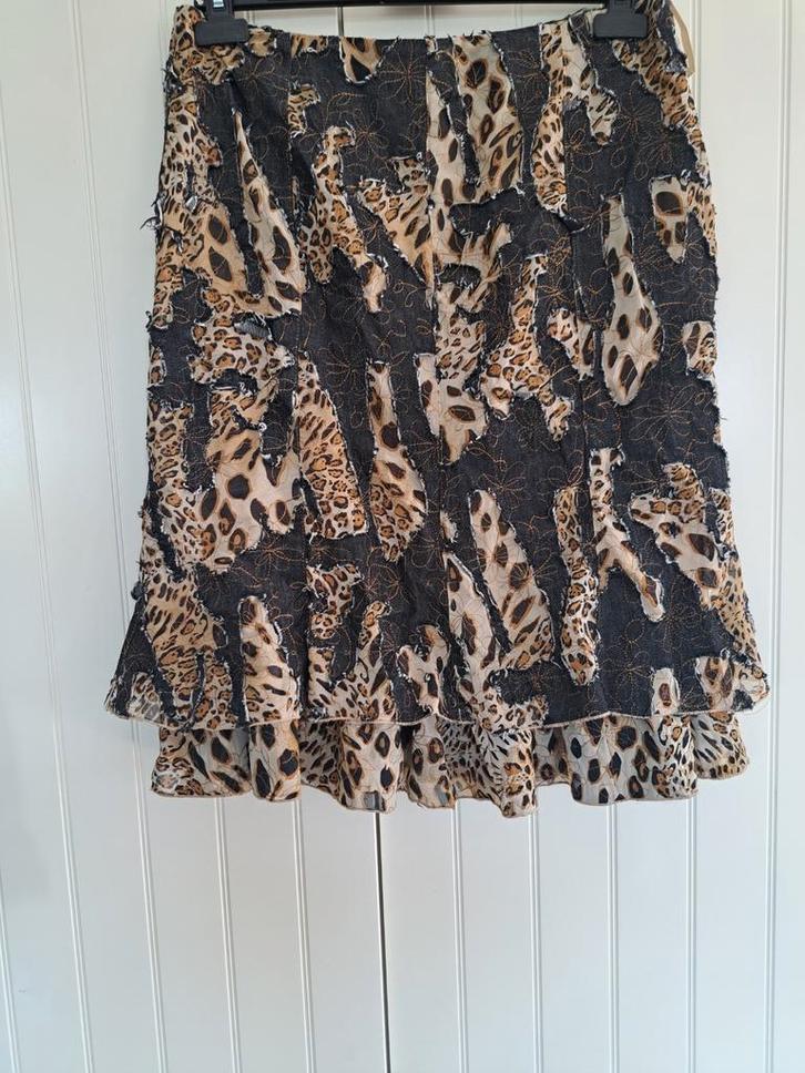 Rok met panterprint en borduursels, mt.40, Kleding | Dames, Rokken, Zo goed als nieuw, Maat 38/40 (M), Bruin, Knielengte, Verzenden