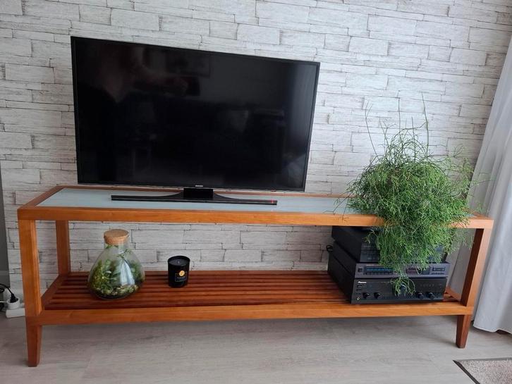Sfeervolle houten side table, Huis en Inrichting, Tafels | Sidetables, Zo goed als nieuw, 25 tot 50 cm, 150 tot 200 cm, Rechthoekig