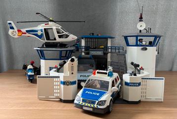 Playmobil City Action complete set politie + politiebureau e beschikbaar voor biedingen