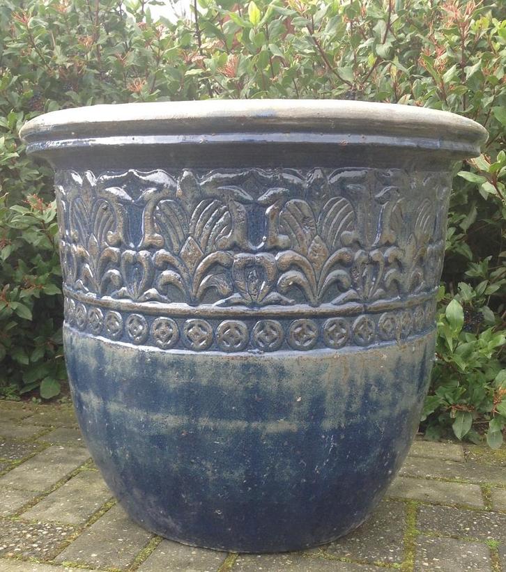 Geglazuurde pot mondeo in drie maten twee kleuren old look., Tuin en Terras, Bloempotten, Nieuw, Terracotta, Binnen, Balkon, Tuin