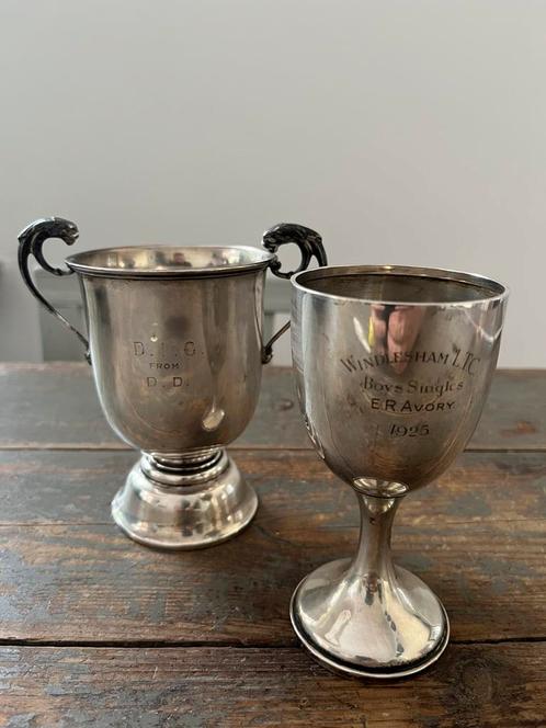 ANTIEKE ENGELSE TRGFEE BEKERS PRIJS ZILVER GEMERKT, Antiek en Kunst, Antiek | Goud en Zilver, Zilver, Ophalen of Verzenden