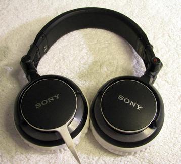 Sony mdr-v55 DJ hoofdtelefoon met nieuwe oorkussens beschikbaar voor biedingen