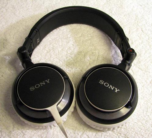 Sony mdr-v55 DJ hoofdtelefoon met nieuwe oorkussens, Audio, Tv en Foto, Koptelefoons, Gebruikt, Sony, Ophalen