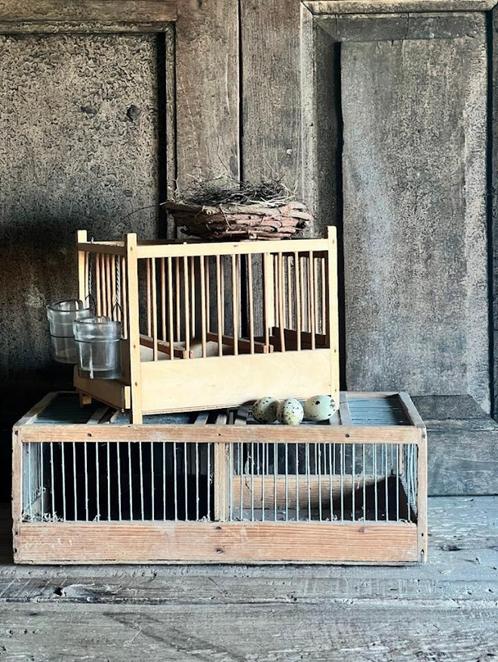 Oude vogelkooitjes, Dieren en Toebehoren, Vogels | Hokken en Kooien, Gebruikt, Overige typen, Hout, Ophalen of Verzenden