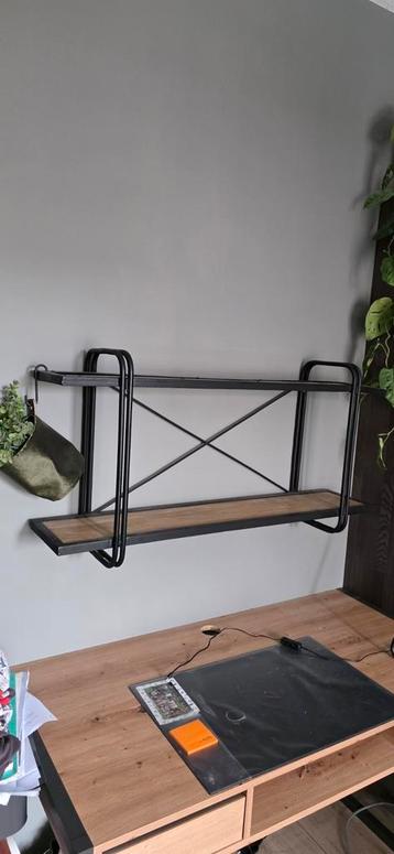 Te koop  beschikbaar voor biedingen