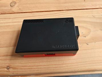Raspberry Pi Model B Rev 2 met ModMyPi Case beschikbaar voor biedingen