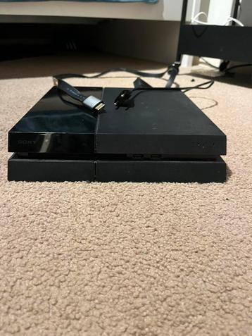 Playstation 4 slim + HDMI kabel beschikbaar voor biedingen