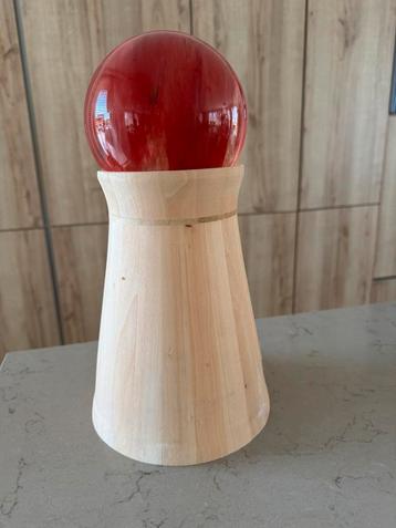 Aardbeienkwarts bol. beschikbaar voor biedingen