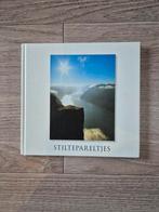 Boek stiltepareltjes natuurfoto's en gedichten, Ophalen of Verzenden, Zo goed als nieuw