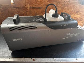 Antari z1500mk2 rookmachine beschikbaar voor biedingen