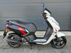 Peugeot kisbee 4T 50cc Injectie Brom 1452 km BJ 2020, Fietsen en Brommers, Scooters | Peugeot, Peugeot, Overige modellen, Maximaal 45 km/u