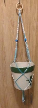 2 Handgemaakte Macrame planten hangers lichtblauw wit 79 cm, Huis en Inrichting, Kamerplanten, Overige soorten, Minder dan 100 cm