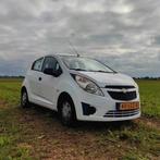 Chevrolet Spark 1.0 Bifuel 2010 Wit, Auto's, Voorwielaandrijving, Origineel Nederlands, 995 cc, Particulier