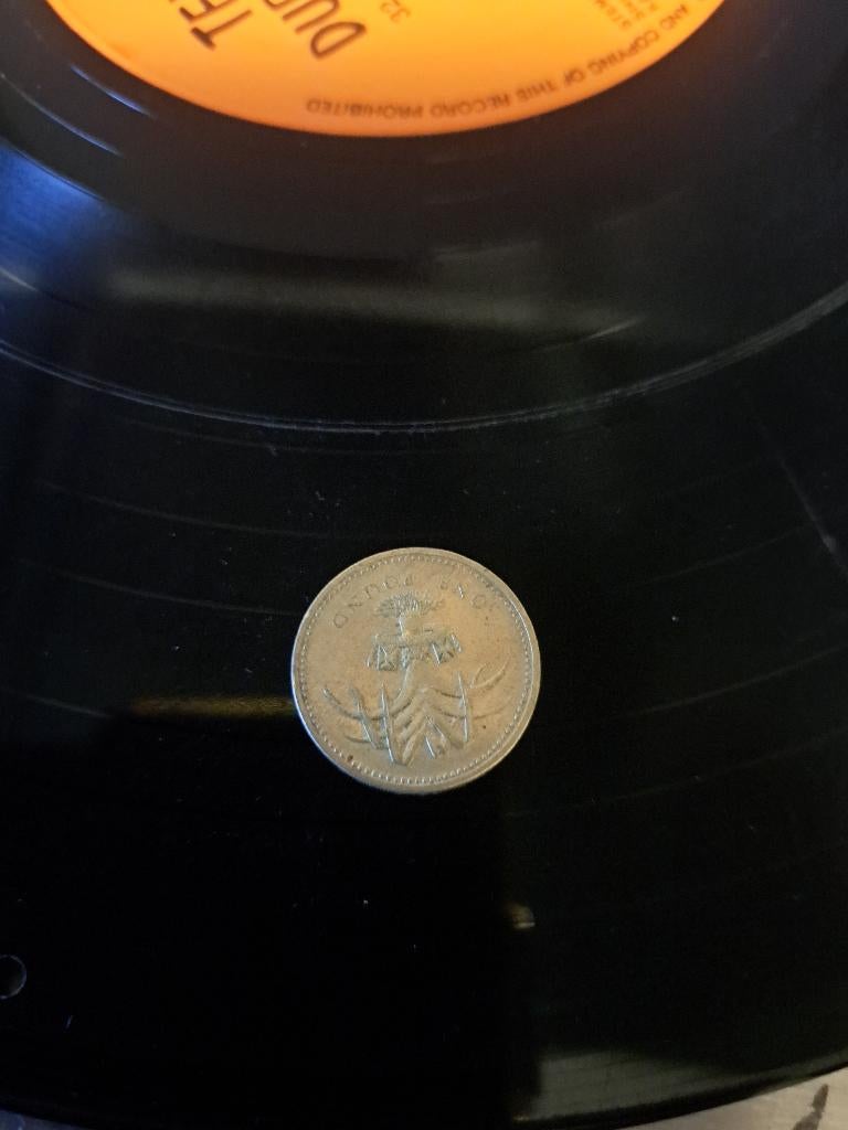 One Pound 1990 (Z241-104), Postzegels en Munten, Munten | Europa | Niet-Euromunten, Ophalen of Verzenden, Overige landen, Losse munt