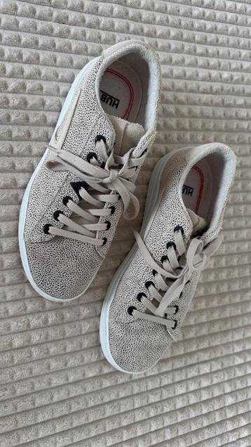 Hub Sneakers Maat 38 beschikbaar voor biedingen