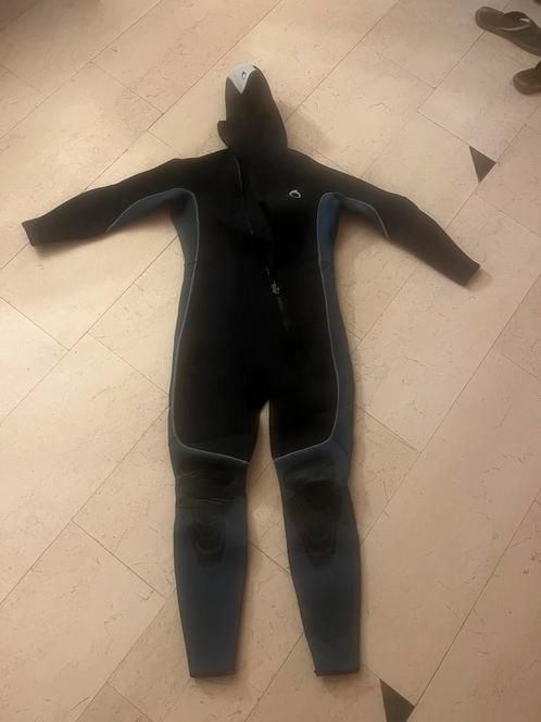 Wetsuit xl met capuchon, Watersport en Boten, Duiken, Zo goed als nieuw, Duikpak, Ophalen