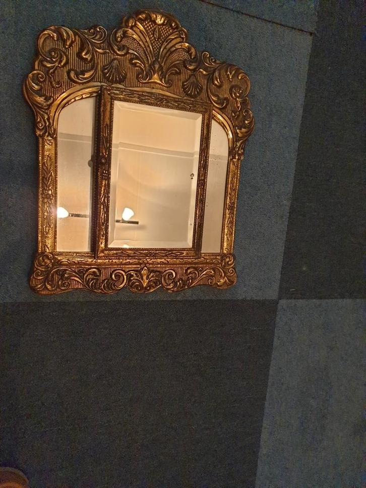 Te koop antieke spiegel met kledingborstels, Antiek en Kunst, Antiek | Spiegels, Minder dan 50 cm, Rechthoekig, Ophalen