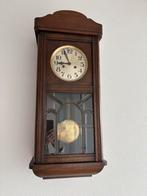 Antieke klok, Ophalen