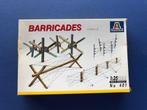 ITALERI	401	BARRICADES	1/35, Ophalen of Verzenden, 1:35 tot 1:50