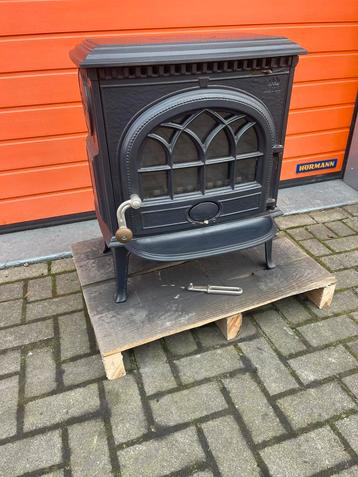 Zeer nette JOTUL  F 3 CB 6 kW blue black emaille  beschikbaar voor biedingen