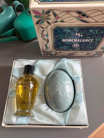 Vintage Nonchalance Geschenkset beschikbaar voor biedingen