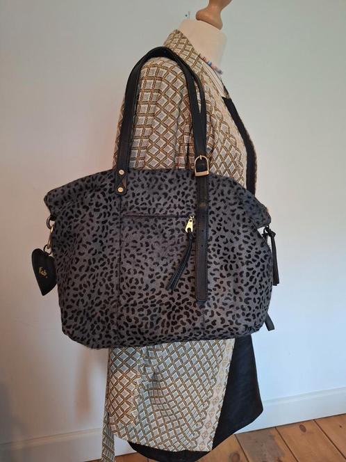 Mooie tas van Fab Fabienne Chapot met gratis Fab clutch., Sieraden, Tassen en Uiterlijk, Tassen | Damestassen, Gebruikt, Overige typen