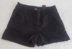 Korte broek sjiek maat 36 maat s zwart broekje broeken kerst, Kleding | Dames, Broeken en Pantalons, H&M, Kort, Verzenden, Zwart