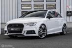 Audi A3 Limousine 35 TFSI 150PK 3X S-line PANO MATRIX ACC, Auto's, Audi, 4 cilinders, Bedrijf, Sedan, 5 stoelen